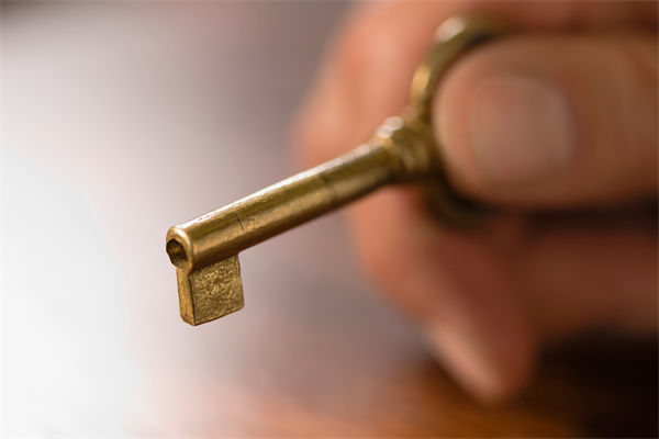 企業(yè)績效持續(xù)低迷，績效咨詢?nèi)绾沃崿F(xiàn)觸底反彈？