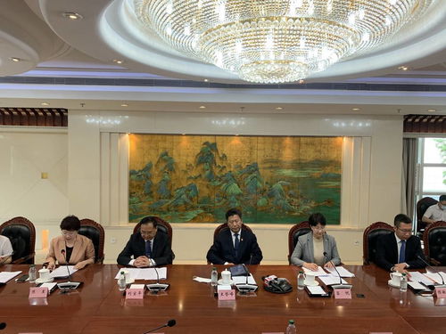 教育部 使用電子產(chǎn)品開展教學(xué)時長原則上不超過教學(xué)總時長30