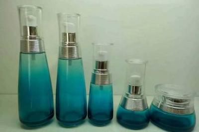 探尋化妝品 美的藝術(shù)與科學的完美結(jié)合